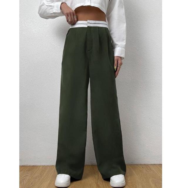 PrettyLittleThing Women's Trousers - Green - S on Productcaster.