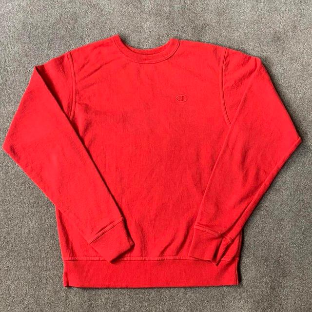 Champion Men's Sweatshirt - Red - M on Productcaster.