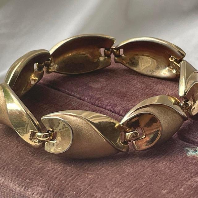 Vintage Women's Bracelet - Gold/Multi on Productcaster.