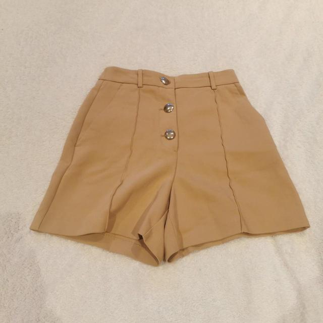 Zara Women's Shorts - Brown - XS on Productcaster.