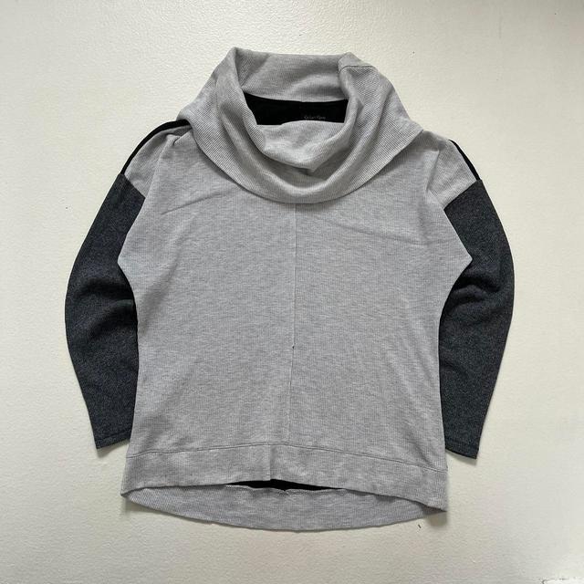 Calvin Klein Women's Jumper - Grey/Black - M on Productcaster.