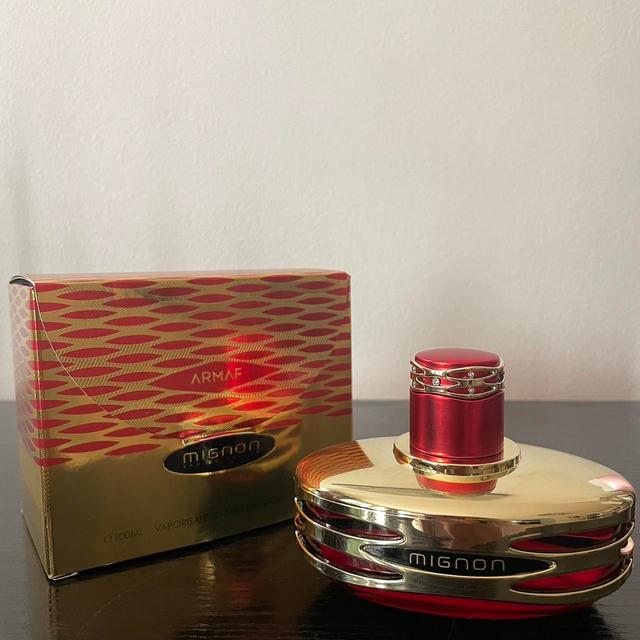 Fragrance - Red/Gold on Productcaster.