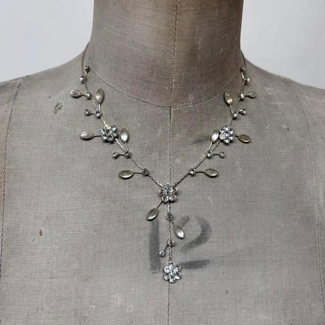 Vintage Women's Necklace - Silver/White on Productcaster.