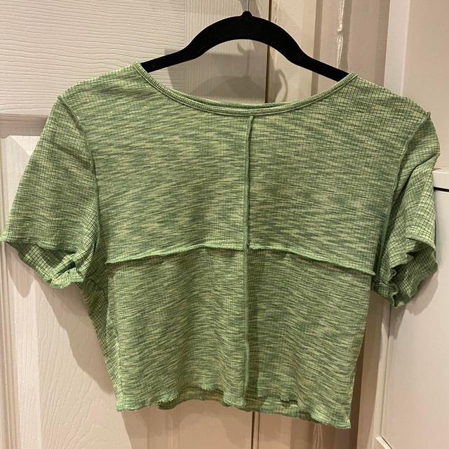 H&M Women's Crop top - Green - L on Productcaster.