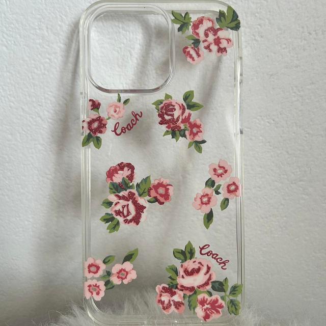 Coach Phone case - Pink on Productcaster.