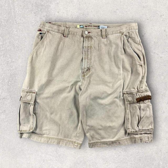 Avirex Men's Shorts - Cream - 40" on Productcaster.