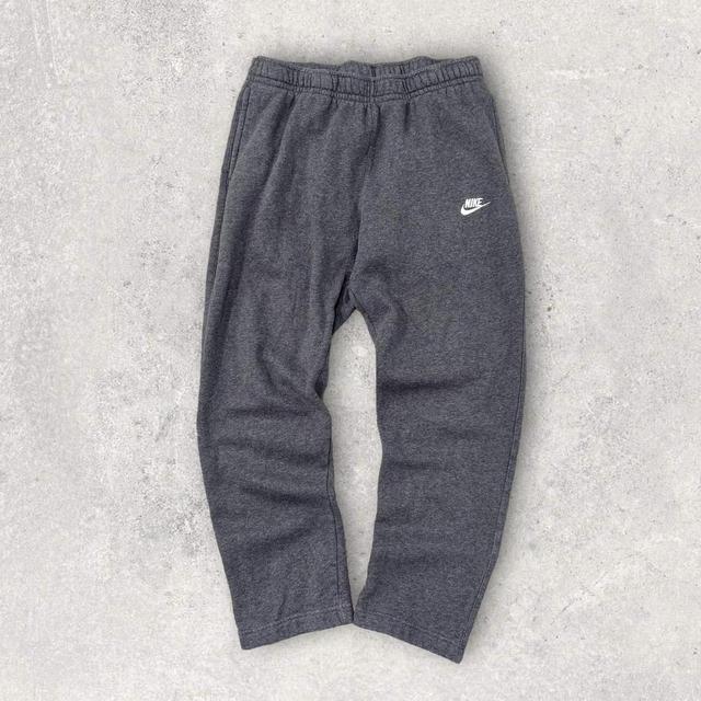 Nike Men's Sweatpants - Grey - L on Productcaster.