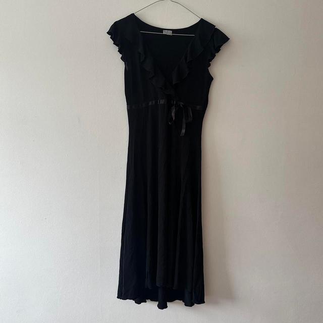 Oasis Women's Dress - Black - S on Productcaster.