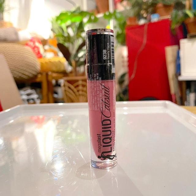 Wet n Wild Lipstick - Pink on Productcaster.