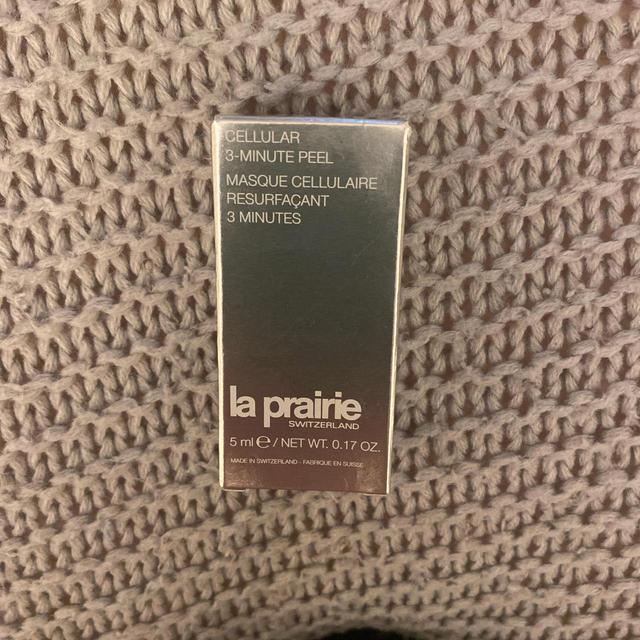 La Prairie Peels - Grey on Productcaster.