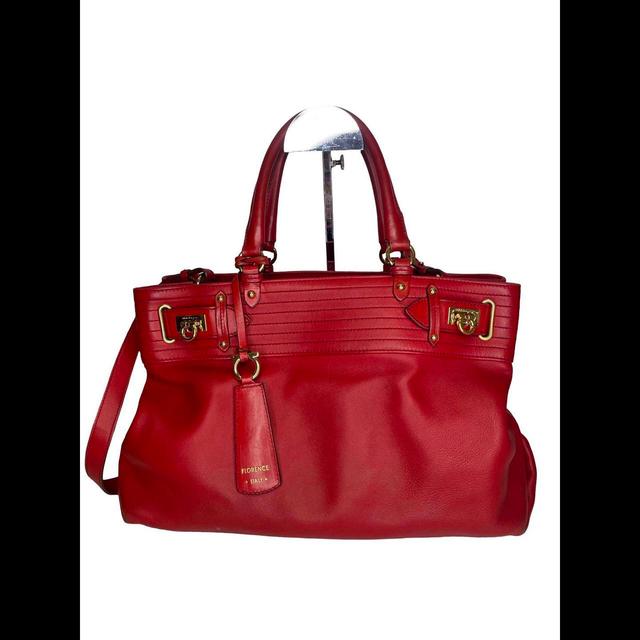 Salvatore Ferragamo Women's Bag - Red on Productcaster.