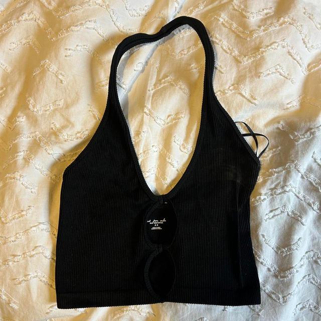 Urban Outfitters Women's Crop top - Black - 8 on Productcaster.