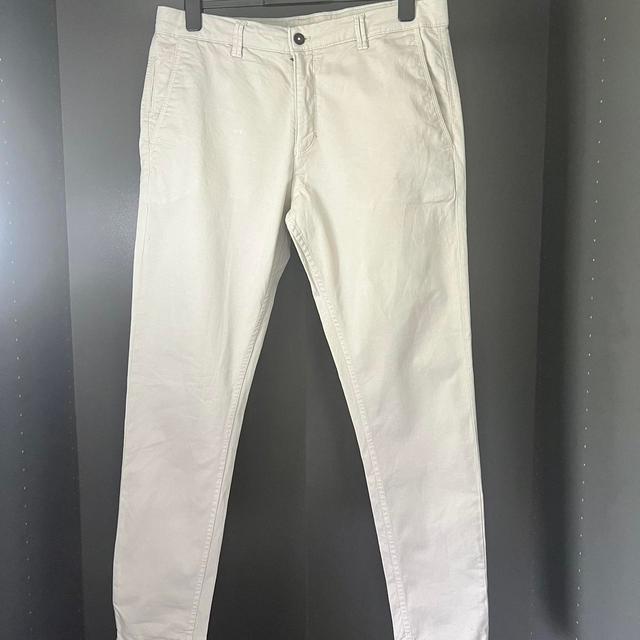 Zara Men's Chino Trousers - White - 44" on Productcaster.