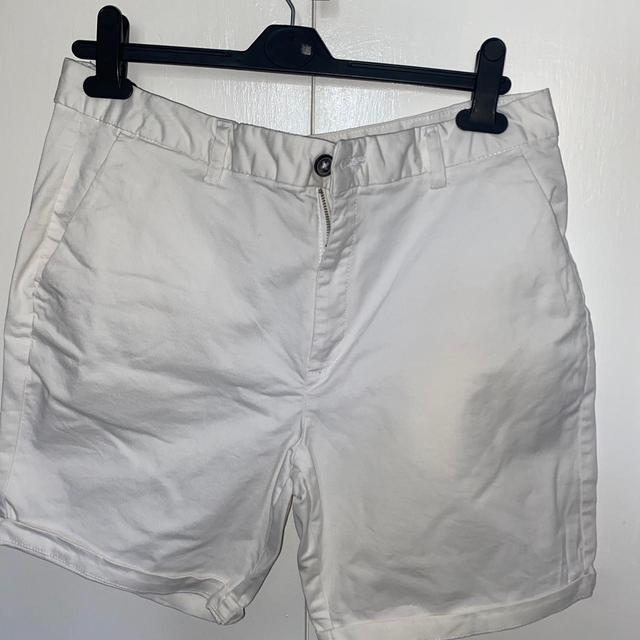 River Island Men's Shorts - White - 34" on Productcaster.