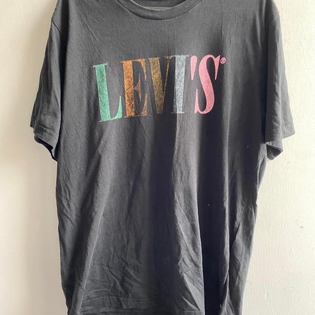 Levi's Men's T-shirt - Black - M on Productcaster.