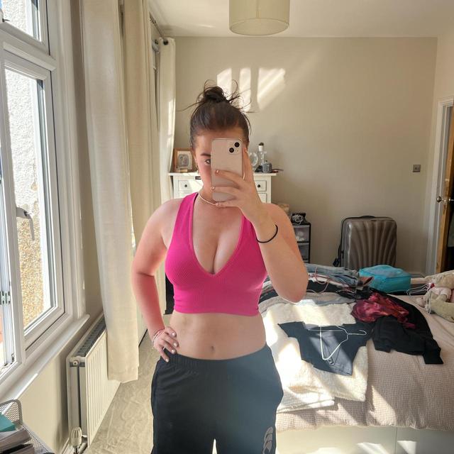 Urban Outfitters Women's Crop top - Pink - S on Productcaster.