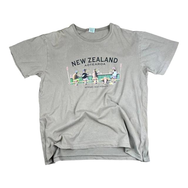 Men's T-shirt - Grey/Brown - XXL on Productcaster.