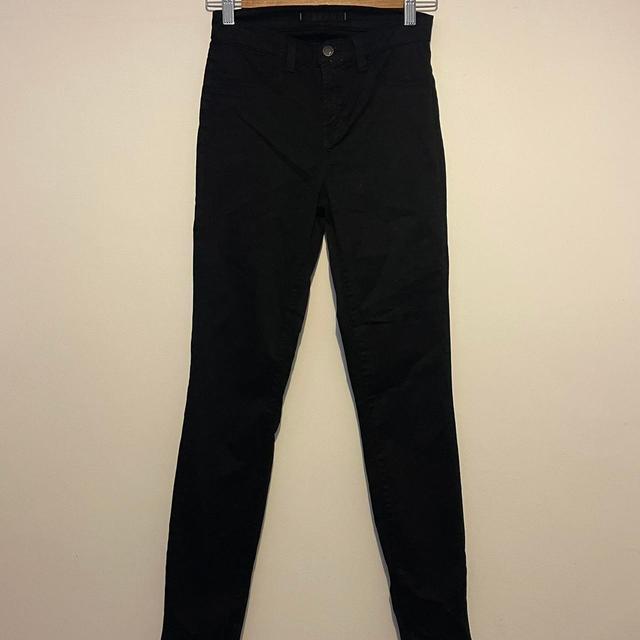 J Brand Women's Skinny Jeans - Black - UK 6 on Productcaster.