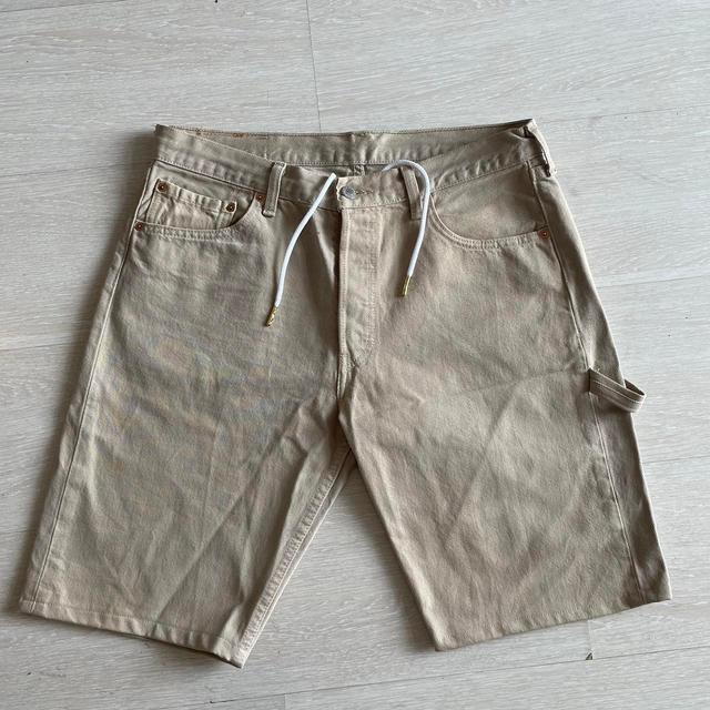 Levi's Men's Shorts - Cream/Tan - 32" on Productcaster.