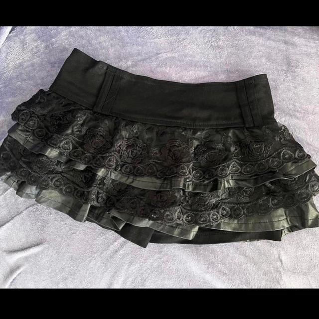 Vintage Women's Skirt - Black - UK 6 on Productcaster.