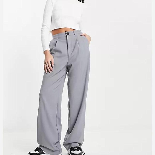 Pull&Bear Women's Trousers - Grey - S on Productcaster.