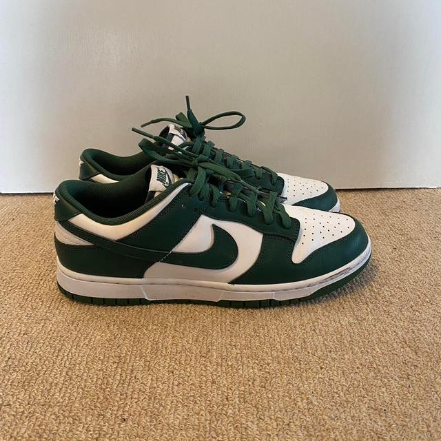 Nike Men's Trainers - Green - UK 10 on Productcaster.