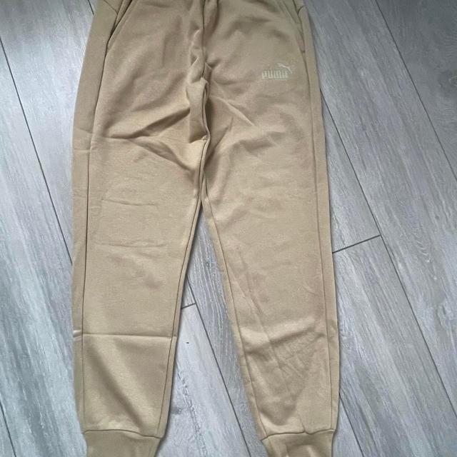 Puma Men's Sweatpants - Tan - M on Productcaster.