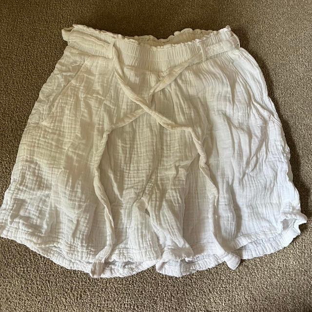 Women's Shorts - White - S on Productcaster.