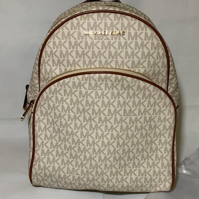 Michael Kors Women's Backpacks - Tan/White on Productcaster.