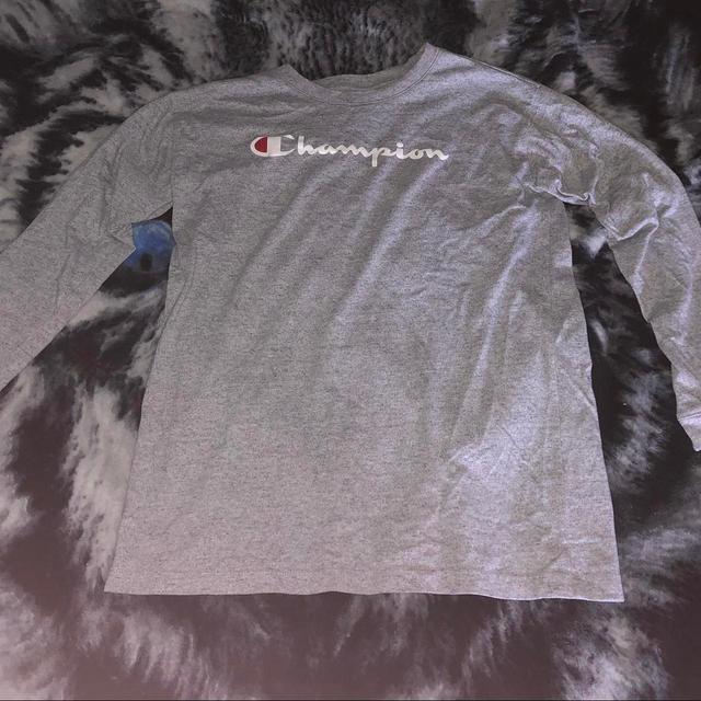 Champion Men's T-shirt - Grey - M on Productcaster.