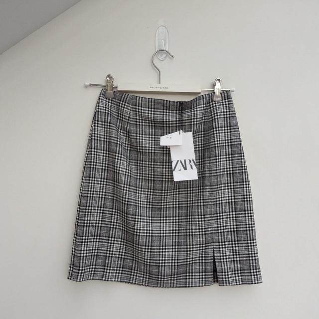 Zara Women's Mini Skirt - Grey - S on Productcaster.