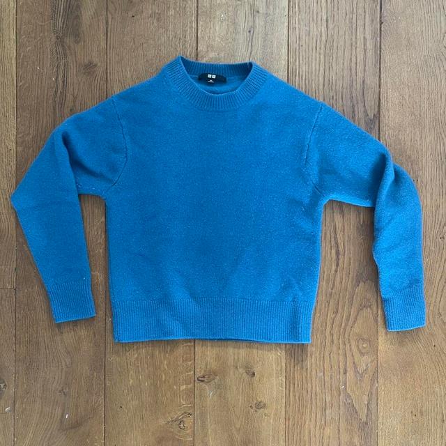 UNIQLO Women's Jumper - Blue - XS on Productcaster.