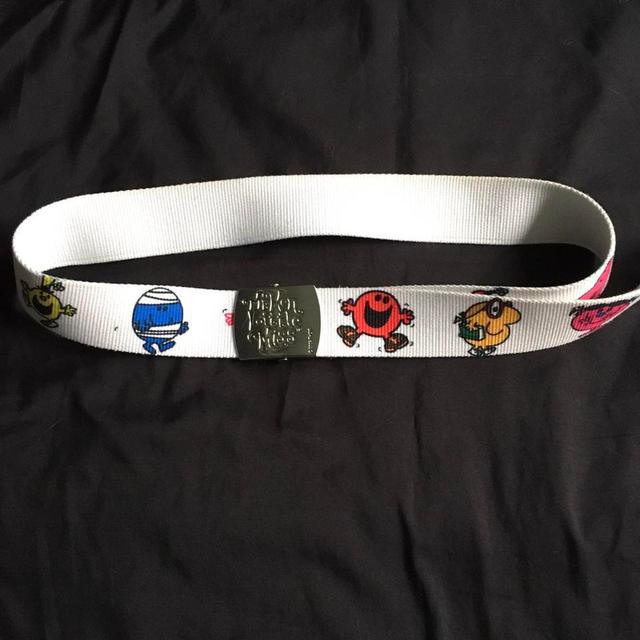 Disney Women's Belt - White on Productcaster.