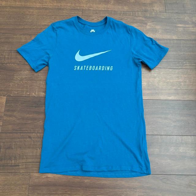 Nike Men's T-shirt - Blue - S on Productcaster.