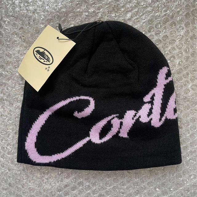 Corteiz Women's Beanies - Black/Pink on Productcaster.