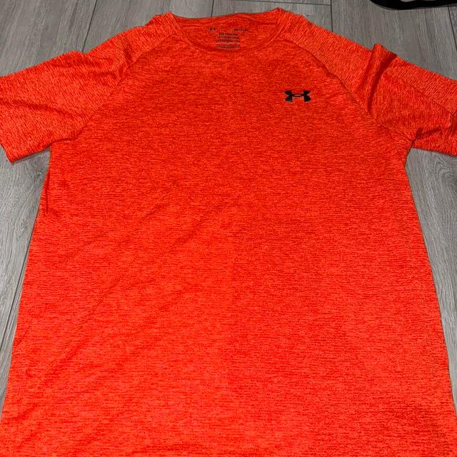 Under Armour Men's T-shirt - Orange/Red - S on Productcaster.