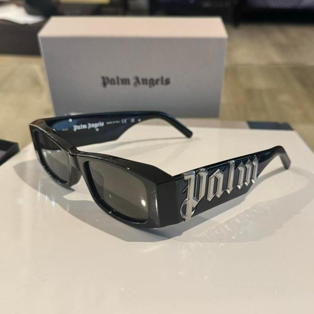 Palm Angels Men's Sunglasses - Black/Silver on Productcaster.