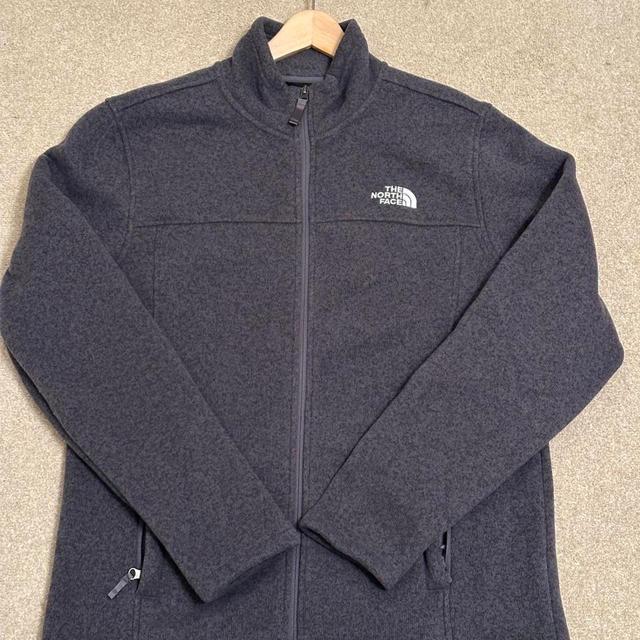 The North Face Men's Jumper - Grey - L on Productcaster.