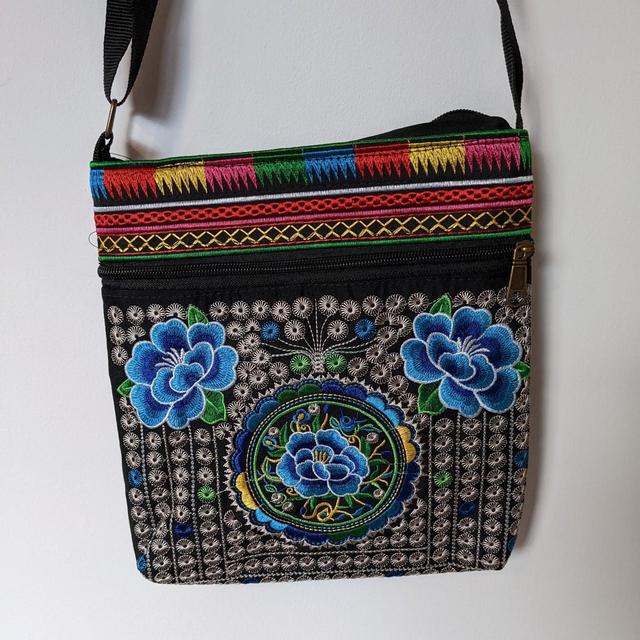 Women's Shoulder bags - Multi on Productcaster.