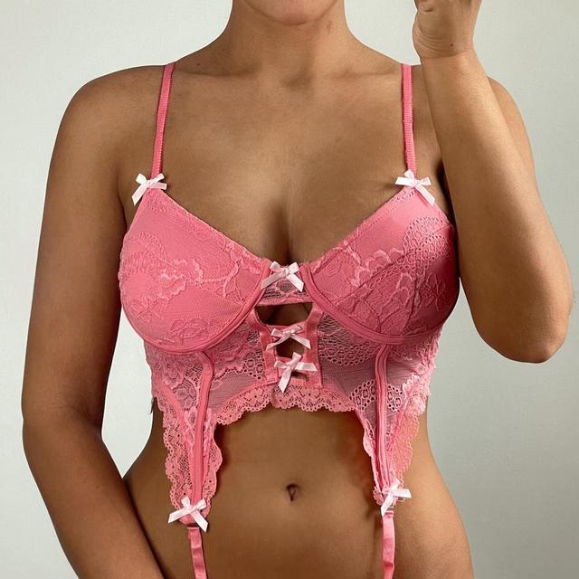 Women's Crop top - Pink - M on Productcaster.