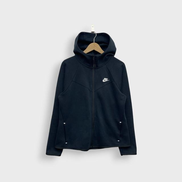 Nike Men's Hoodie - Black - L on Productcaster.