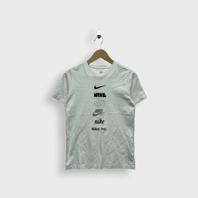 Nike Men's T-shirt - White - XS on Productcaster.