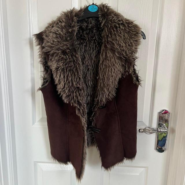 Vintage Women's Gilet - Brown - L on Productcaster.