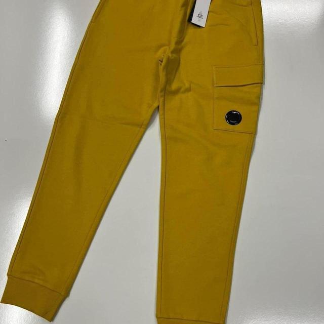 CP Company Men's Sweatpants - Yellow - XL on Productcaster.