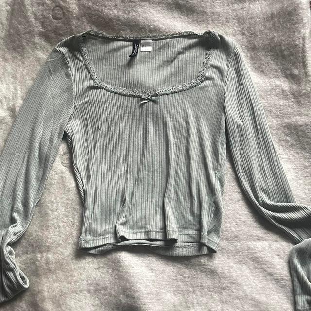 H&M Women's Top - Green/Grey - S on Productcaster.