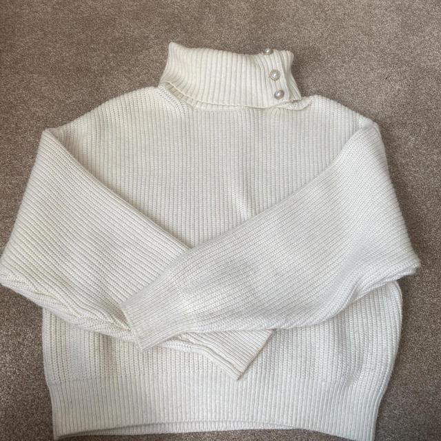 H&M Women's Jumper - Cream/White - S on Productcaster.