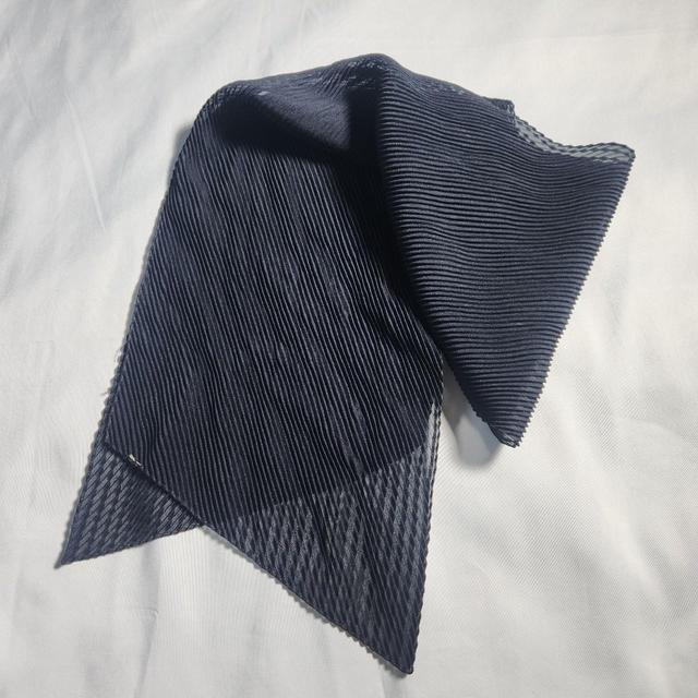 Preloved Women's Scarf - Navy on Productcaster.