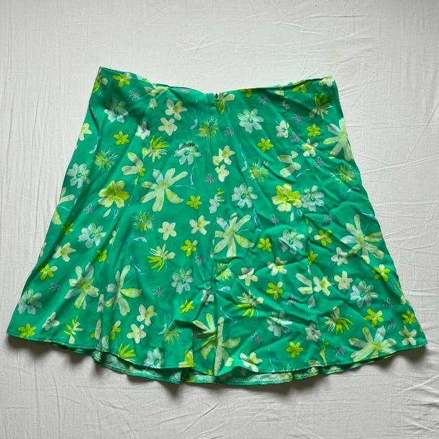 Primark Women's Casual Skirt - Green - UK 10 on Productcaster.