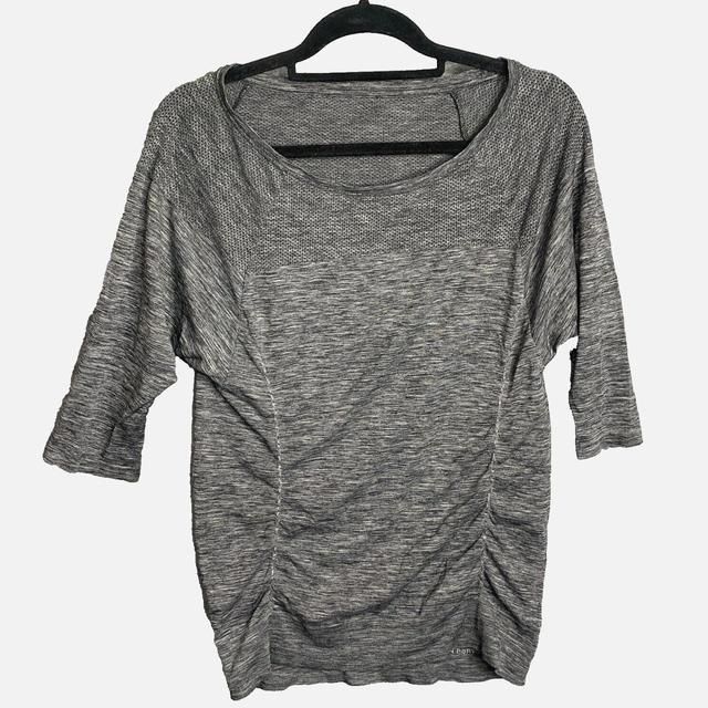 Sweaty Betty Women's T-shirt - Grey - S on Productcaster.