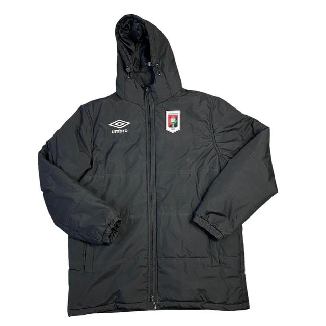 Umbro Men's Coat - Black - M on Productcaster.